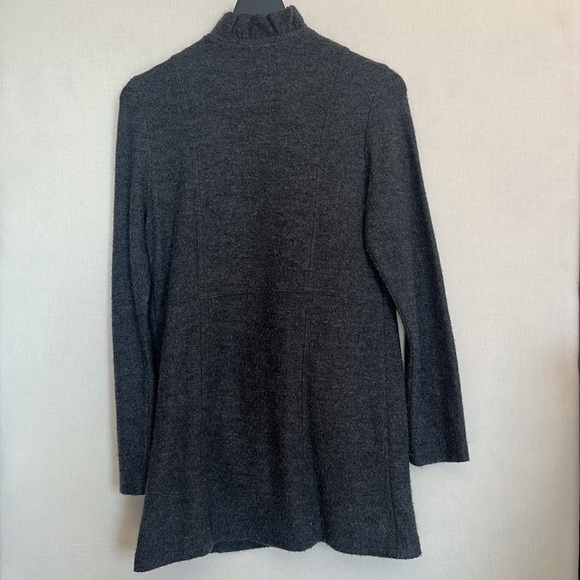 100% Merino Wool Gray Ruffle Sweater Coat - Picture 4 of 4